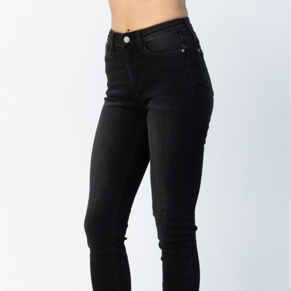 NWT - Full Size Pocket Jeans - Picture 3 of 5